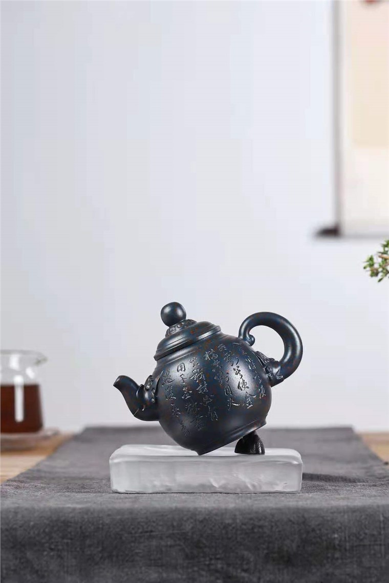 蒋爱英作品 祥龙戏珠图片