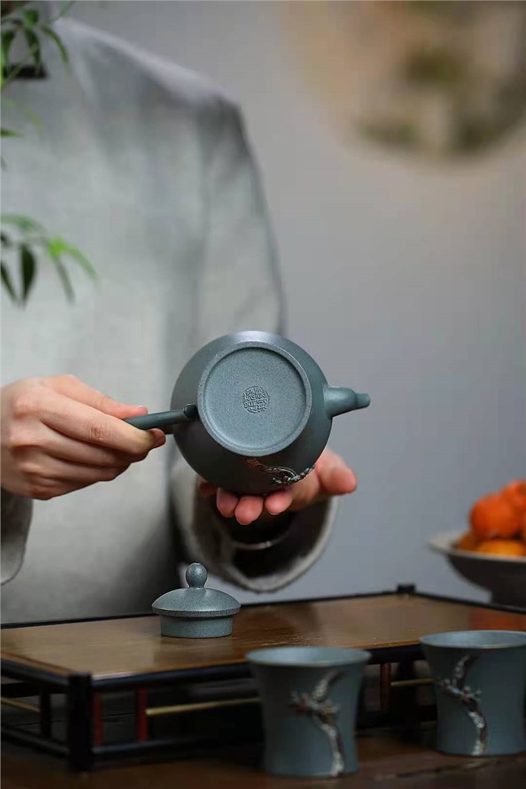 蒋惠娟作品 盛世唐装图片
