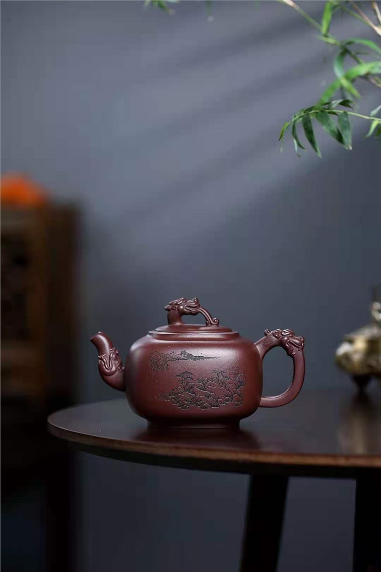 吴行其作品 四方龙尊图片