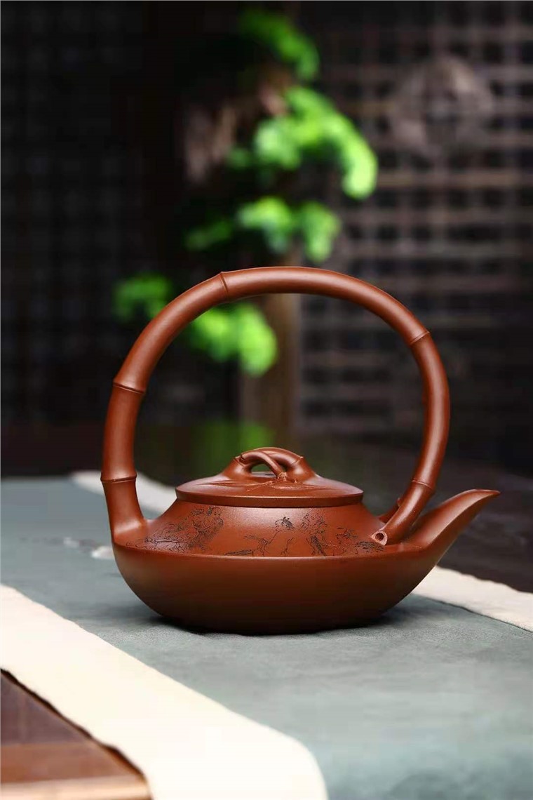 何其仙作品 竹叶提梁图片