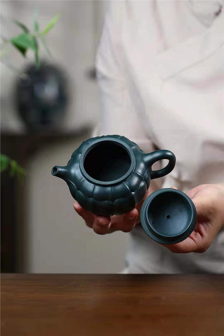 霍菊华作品 筋纹锦菱图片