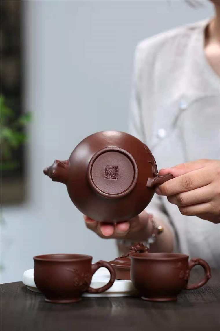 霍菊华作品 梅花报春图片