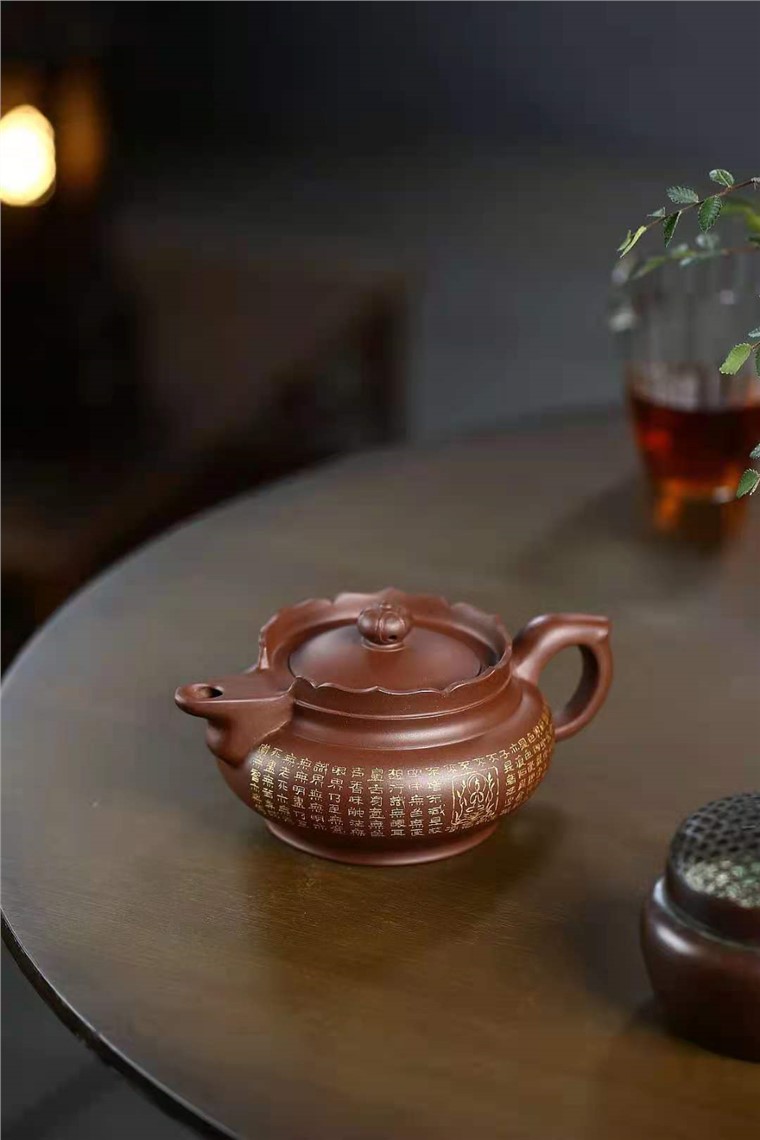 王芳作品 矮僧帽图片