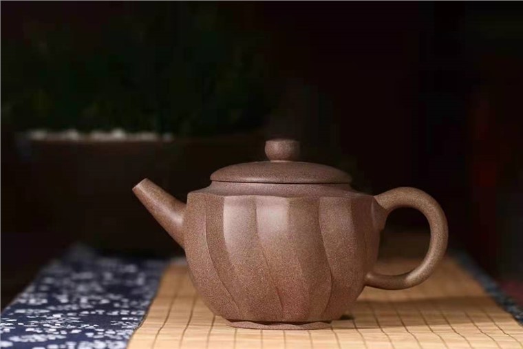 穆明龙作品 旋律壶图片