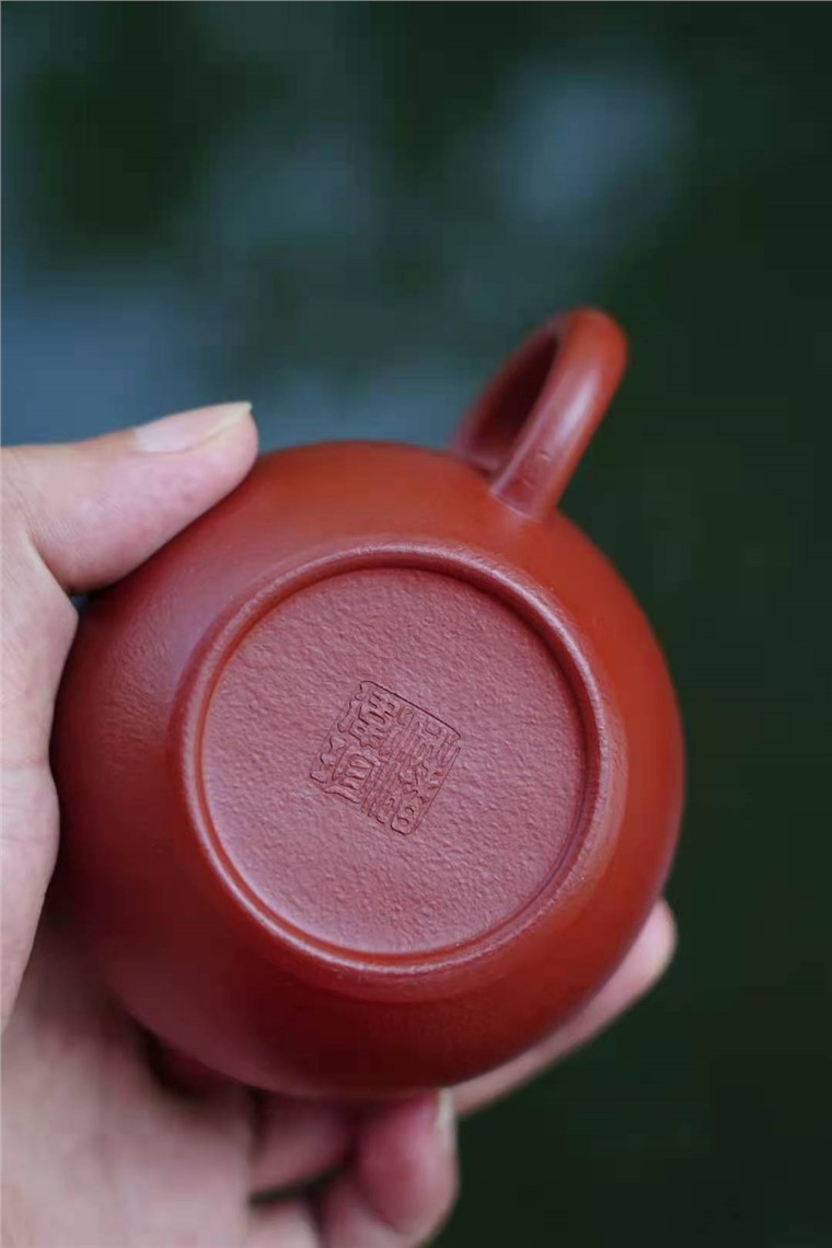 储卫珍作品 高文旦