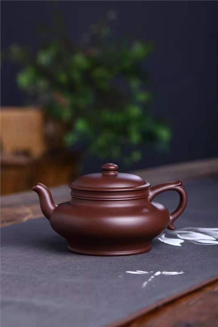 吴严佳作品 扁樱图片