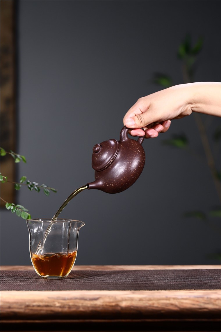 徐永君作品 容天