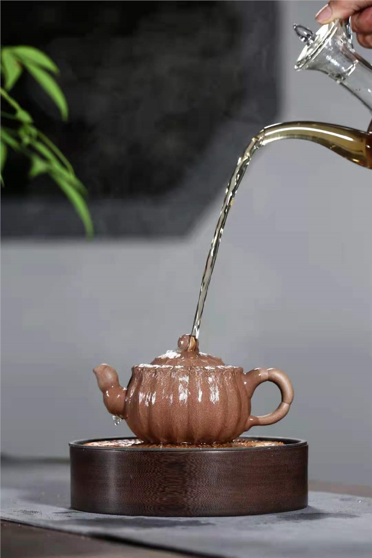 穆明龙作品 峰菊