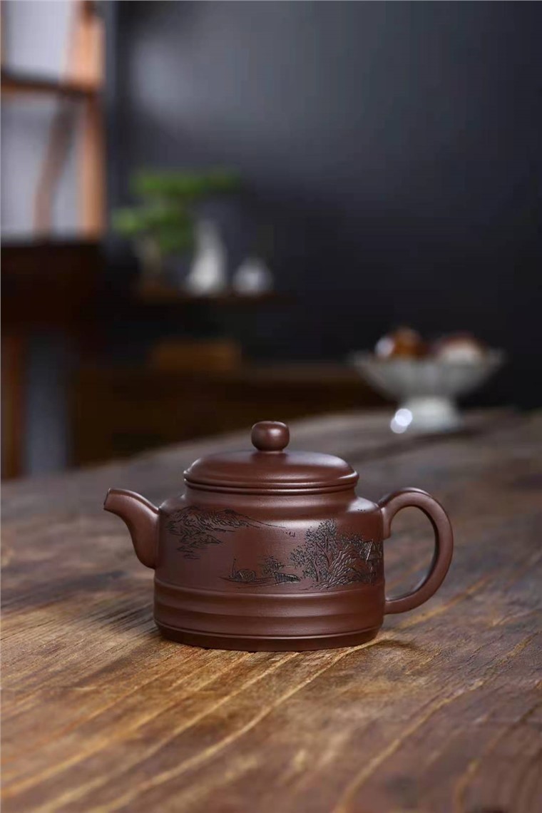 吴严佳作品 双线德钟图片