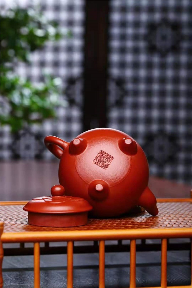 周曙峰作品 大彬如意图片