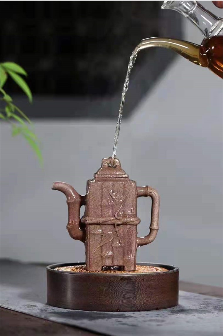 穆明龙作品 高风亮节壶