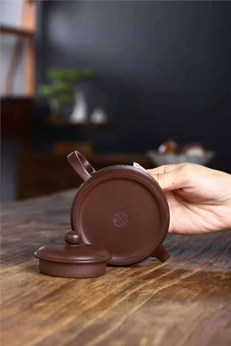 吴严佳作品 双线德钟图片