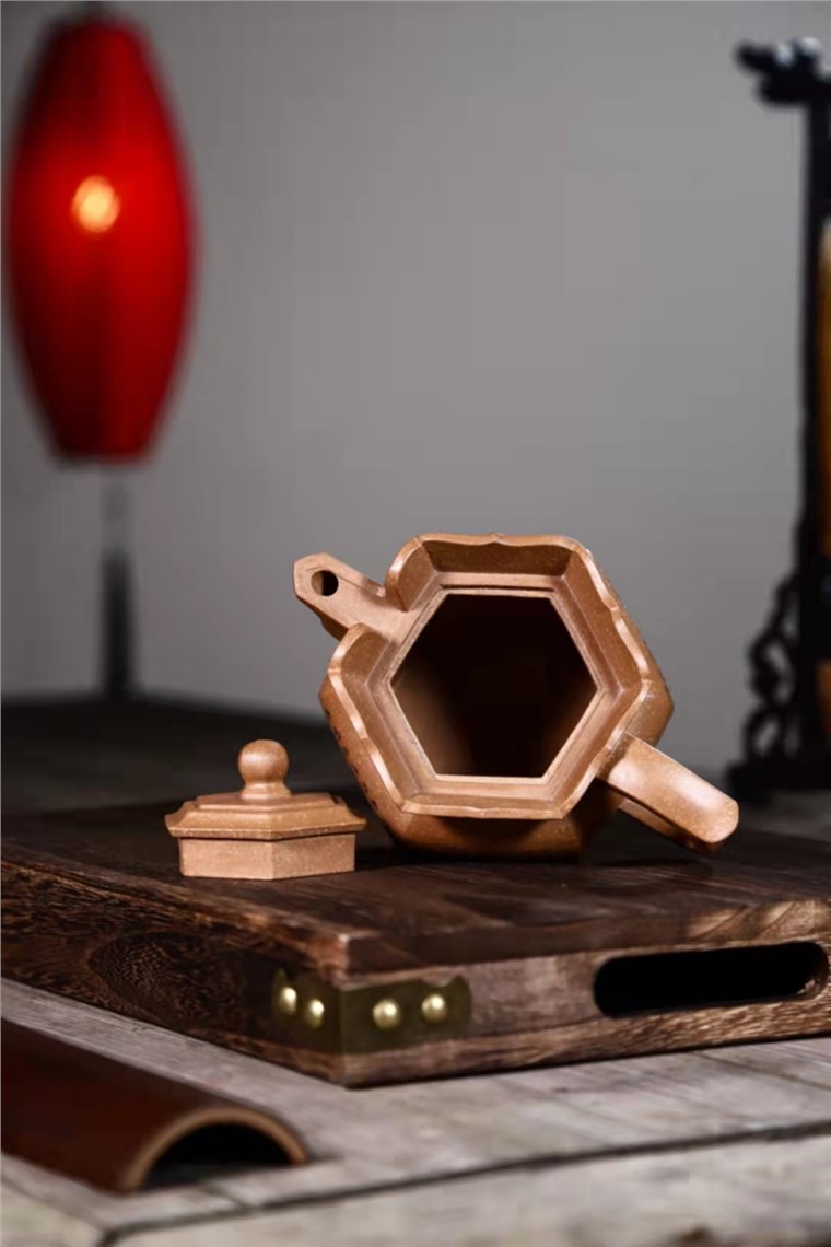 庄红阳作品 僧帽图片