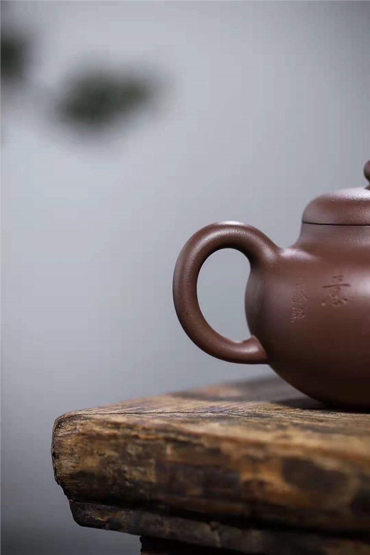 王岳龄作品 柿圆图片