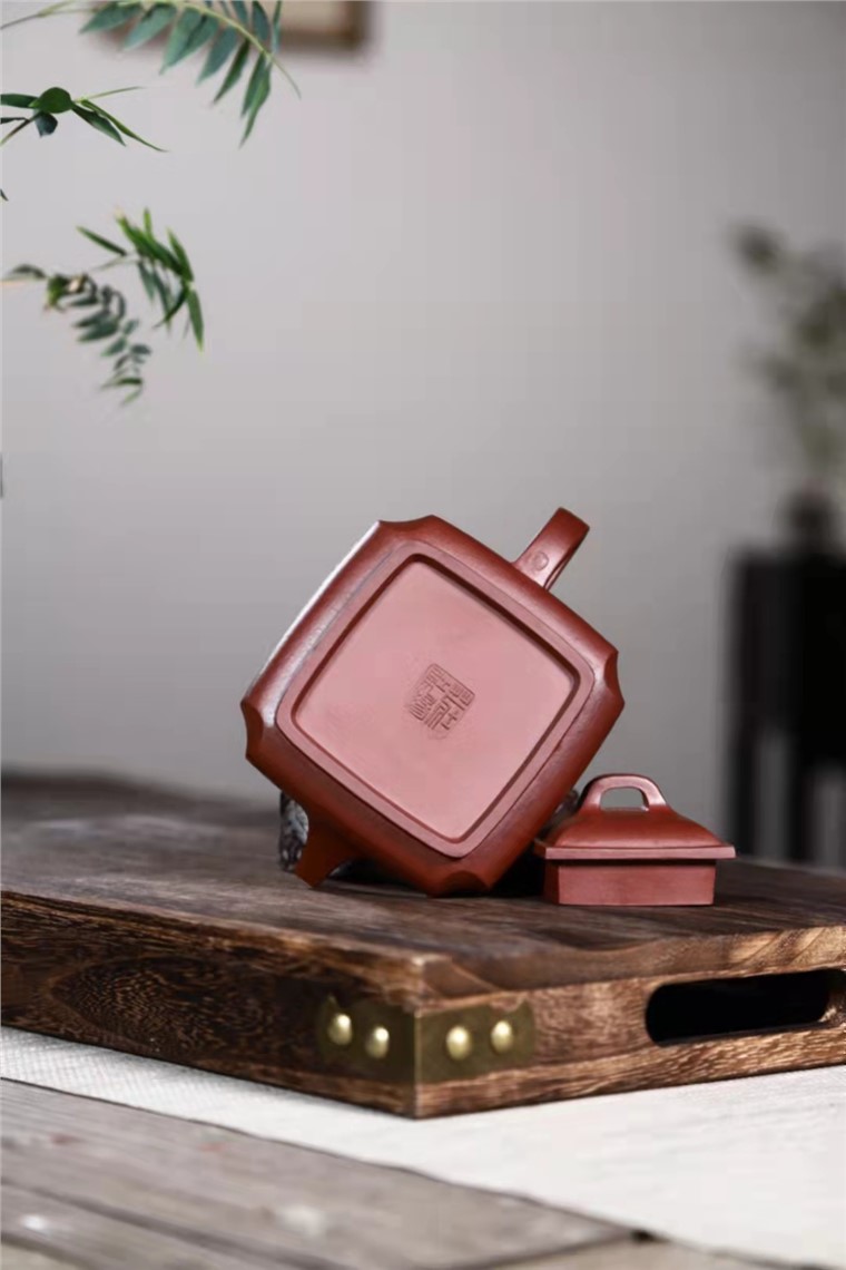 庄红阳作品 四方抽角石瓢