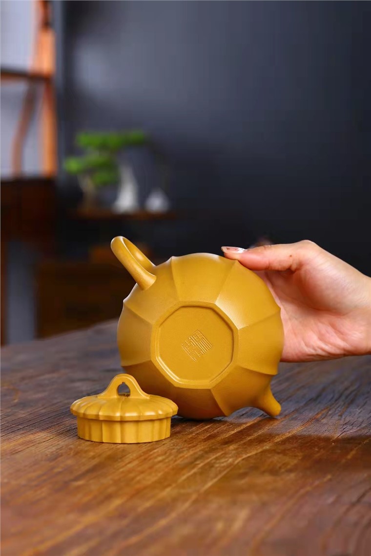 冯杏华作品 禅墩·唯心