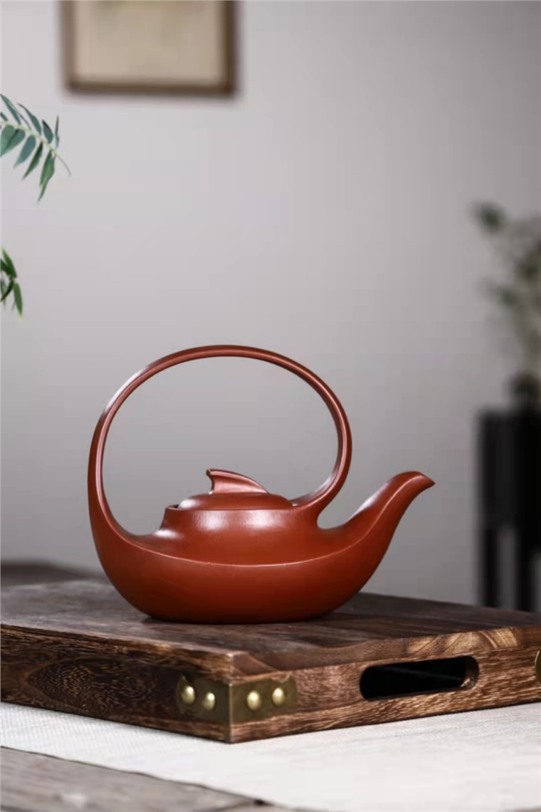庄红阳作品 曲壶图片