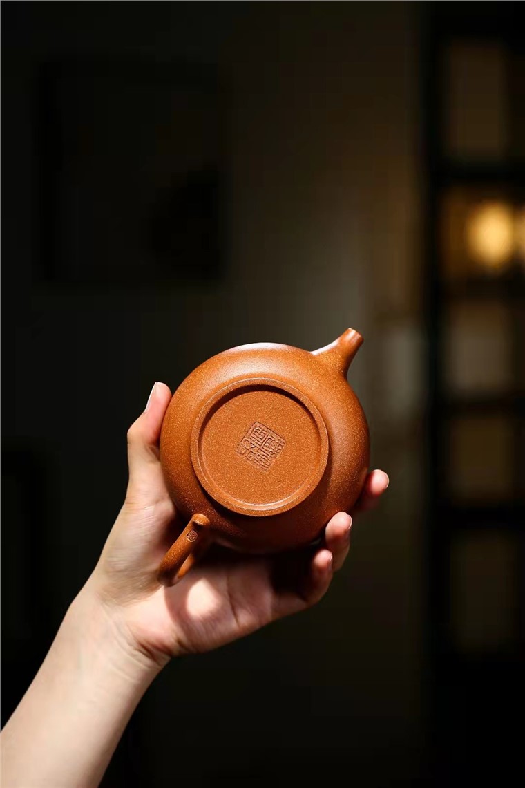 蒋岳军作品 婉灯图片