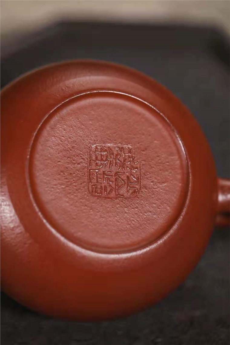 王岳龄作品 锦鼓