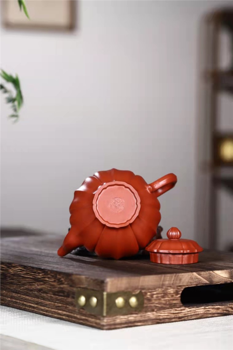 庄红阳作品 筋纹笑樱