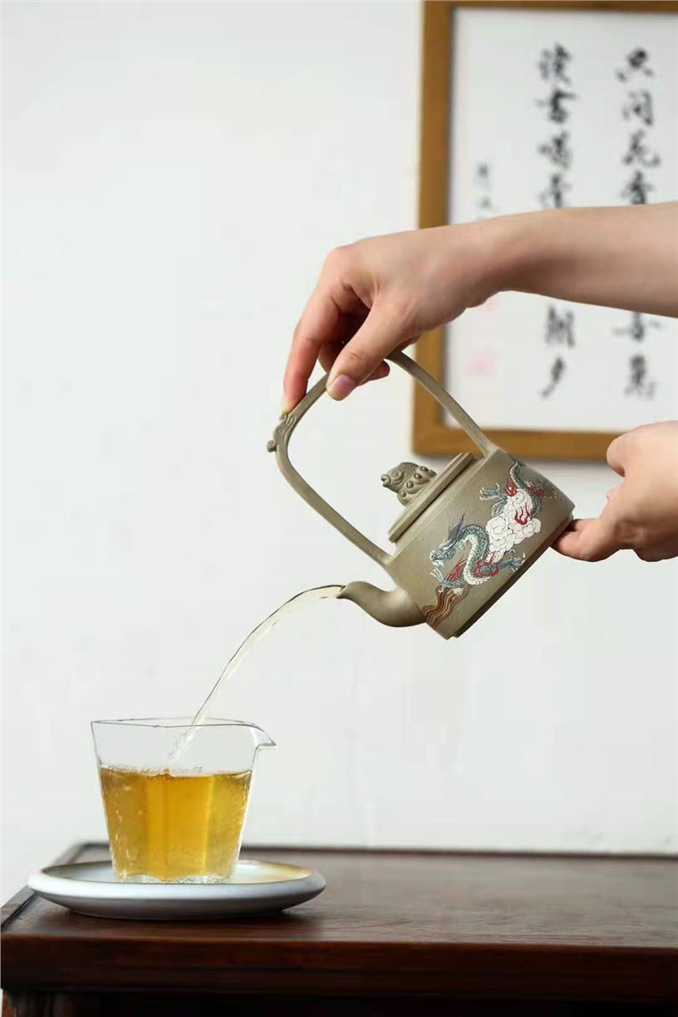 郭超钢作品 鱼跃龙门提梁