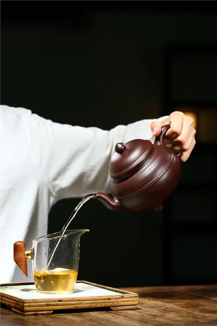 吴佳作品 炉鼎