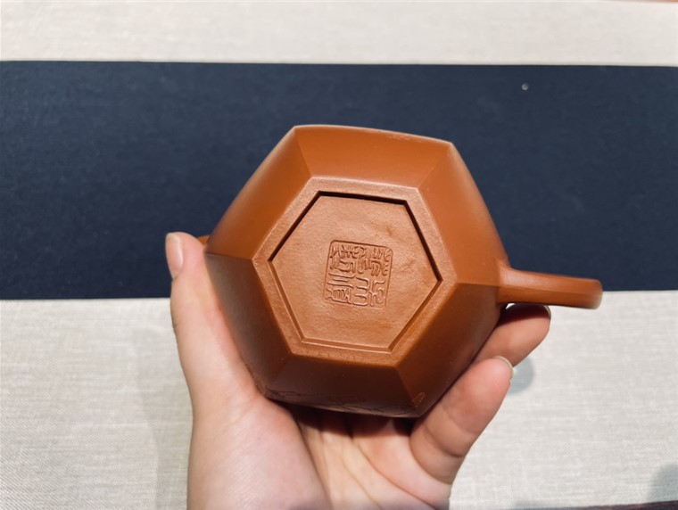 吴顺华作品 六方掇球