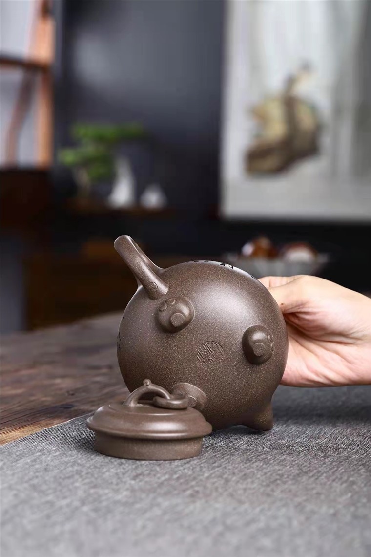 何其仙作品 三足宝炉