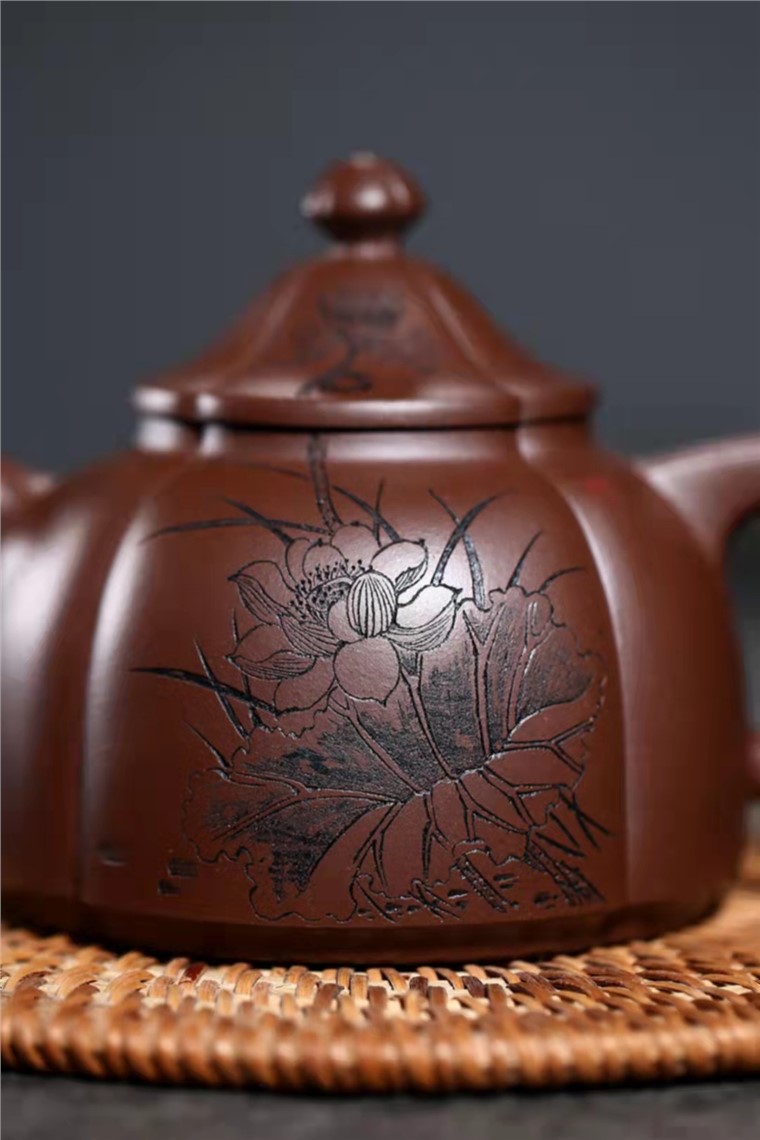 路群星作品 笠帽图片
