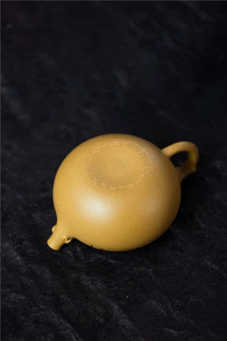 顾跃君作品 知秋