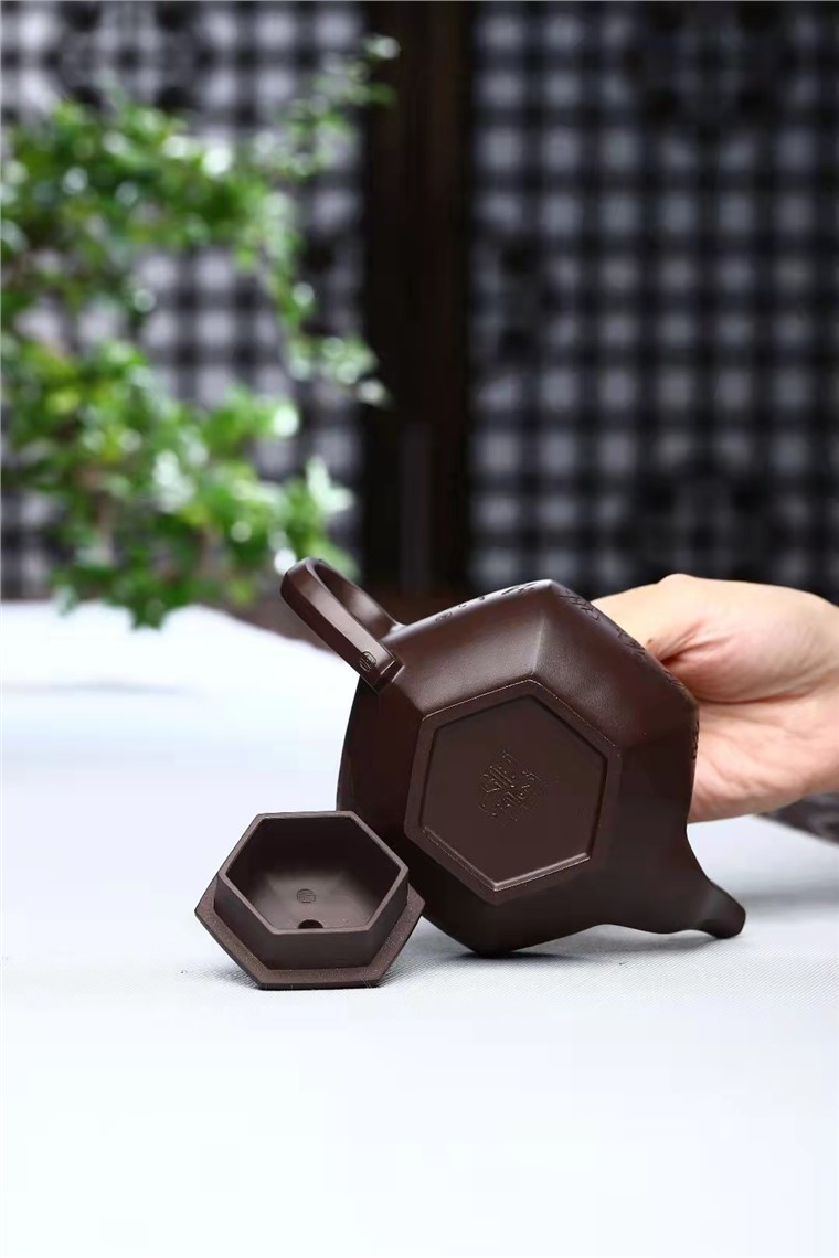 何其仙作品 六方笑樱