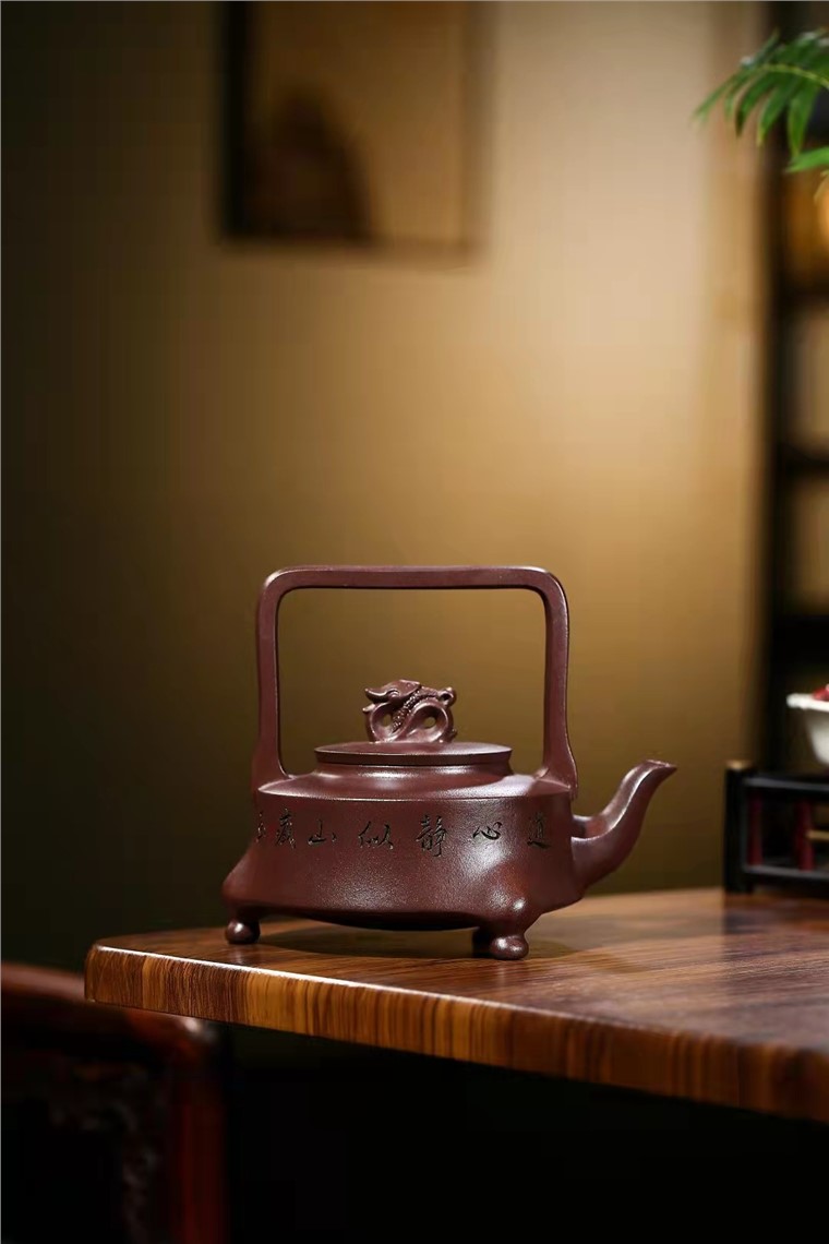 王凤盘作品 龙泽提梁图片
