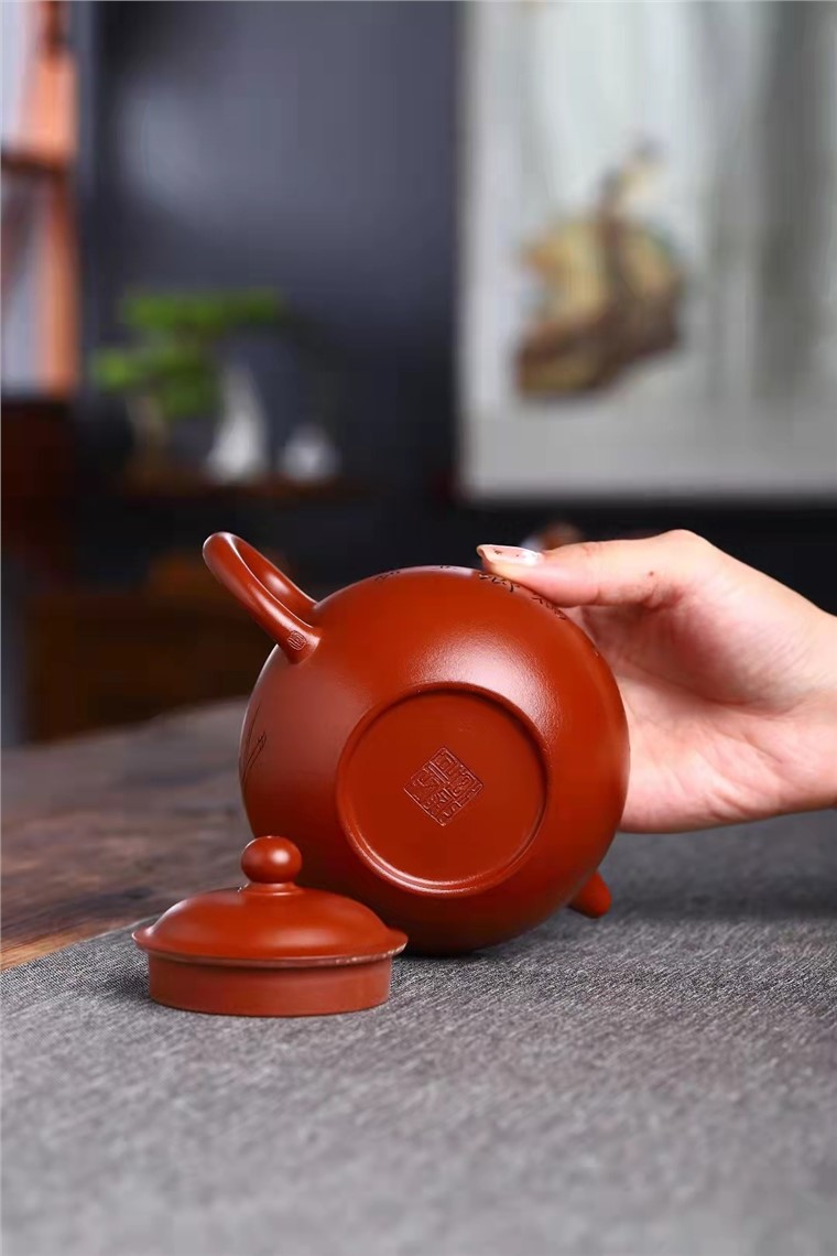 何其仙作品 圆珠