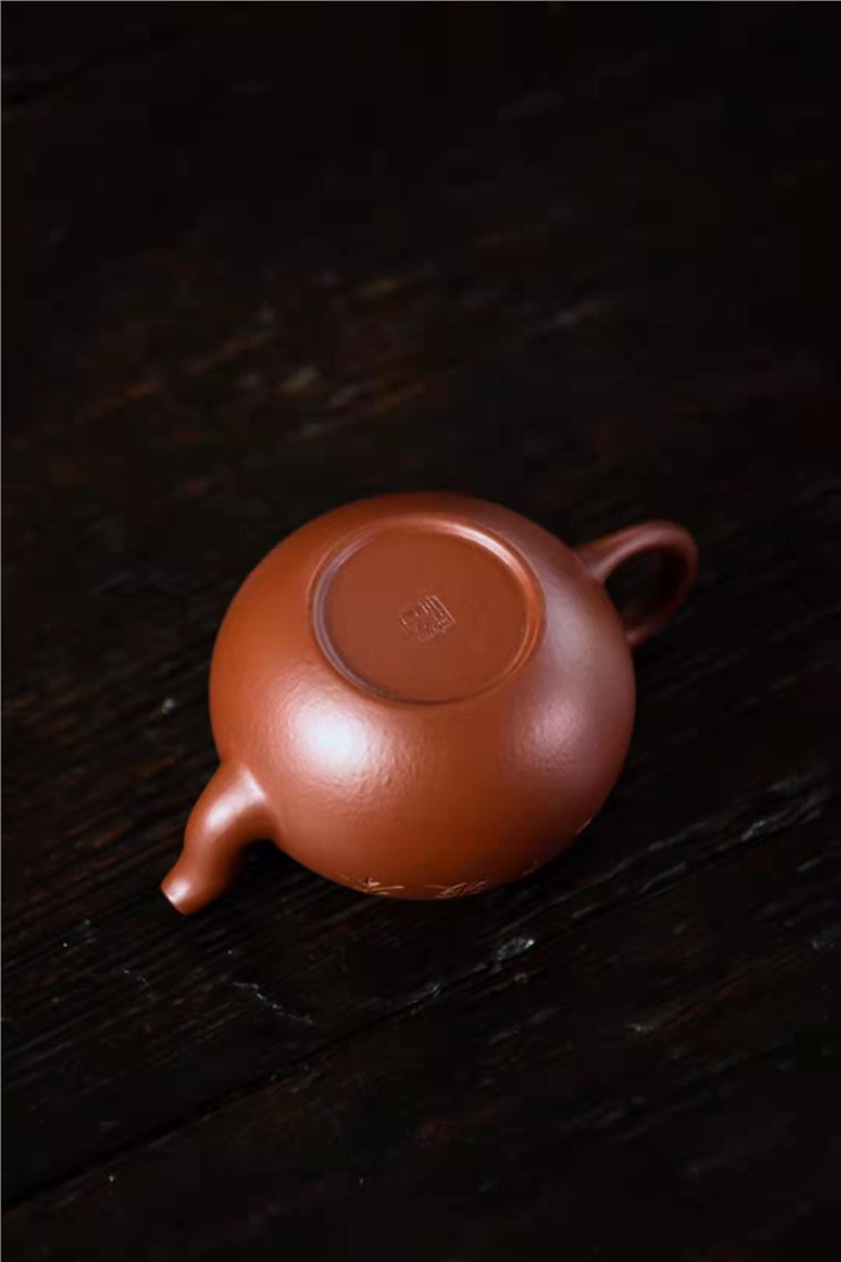 顾跃君作品 一粒珠