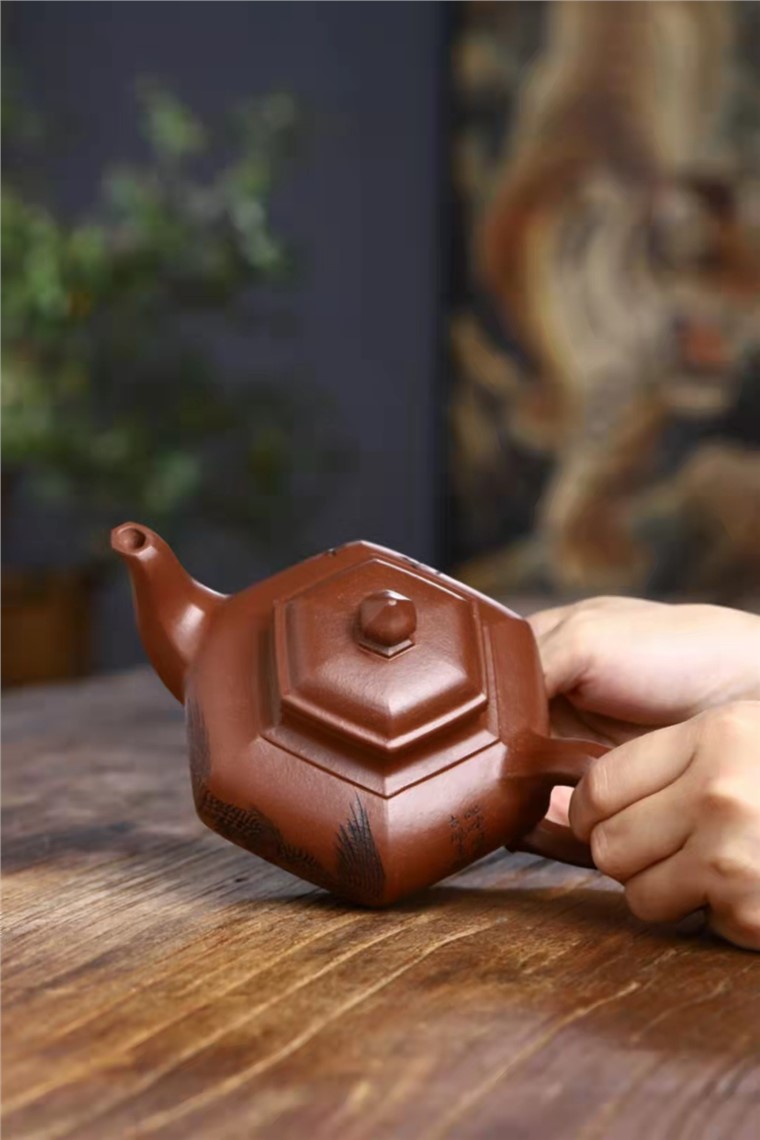 谈燕飞作品 六方笑樱图片