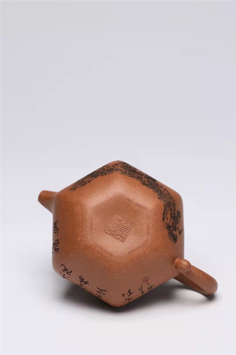 王玉芳作品 六方莲子