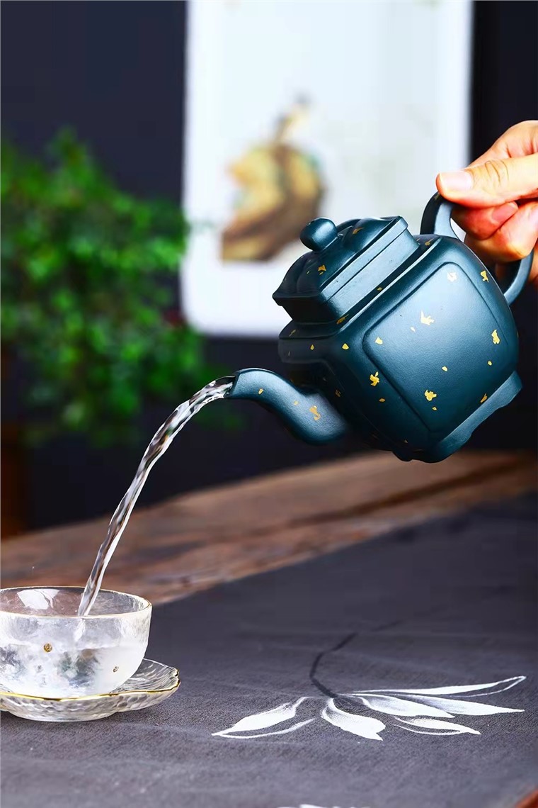 刘政作品 四方夺魁