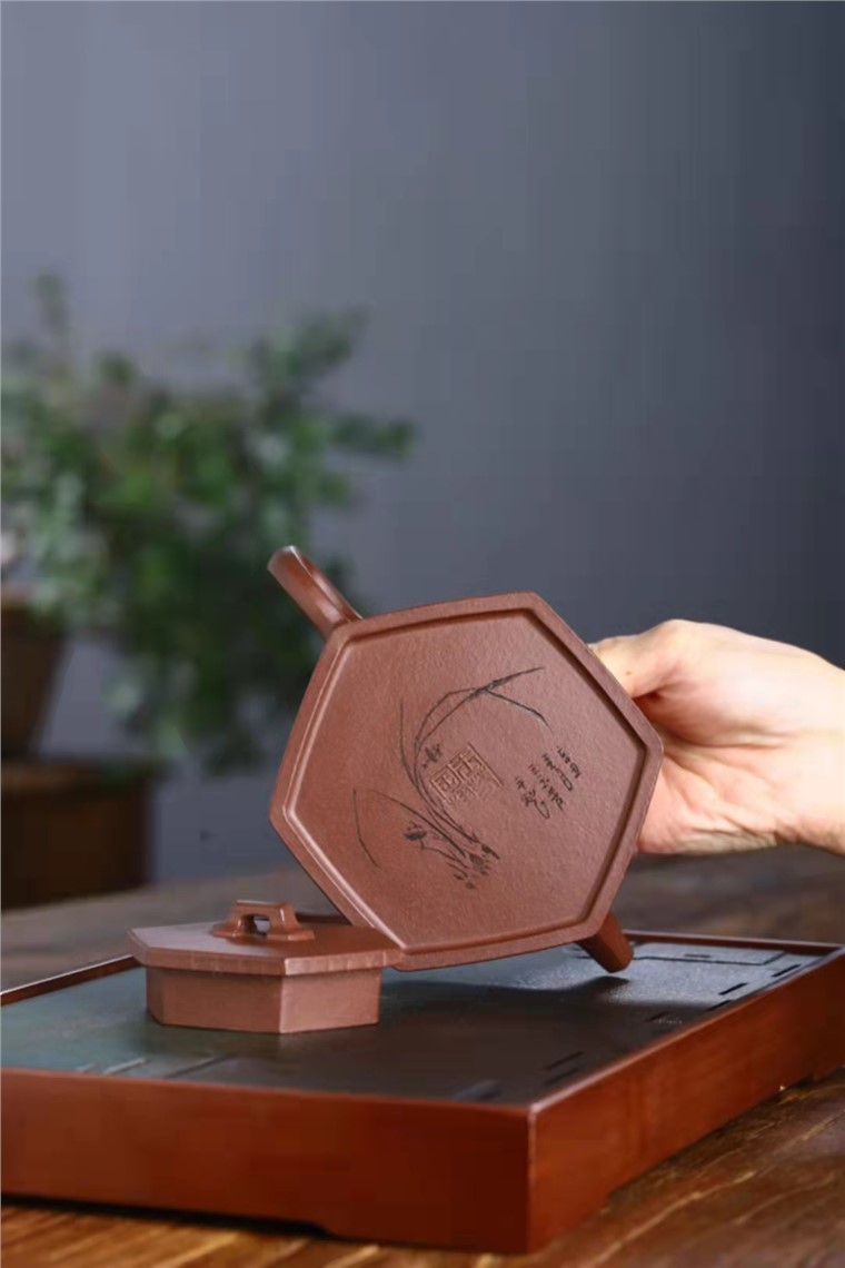 王玉芳作品 六方井栏