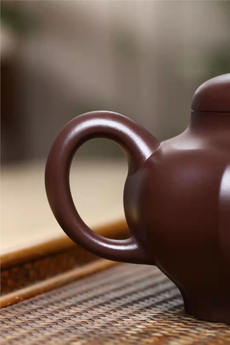 黄丽萍作品 锦囊莲华图片