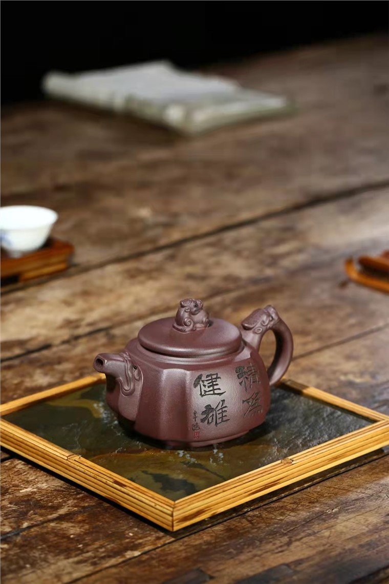 芮国良作品 四方祥瑞图片