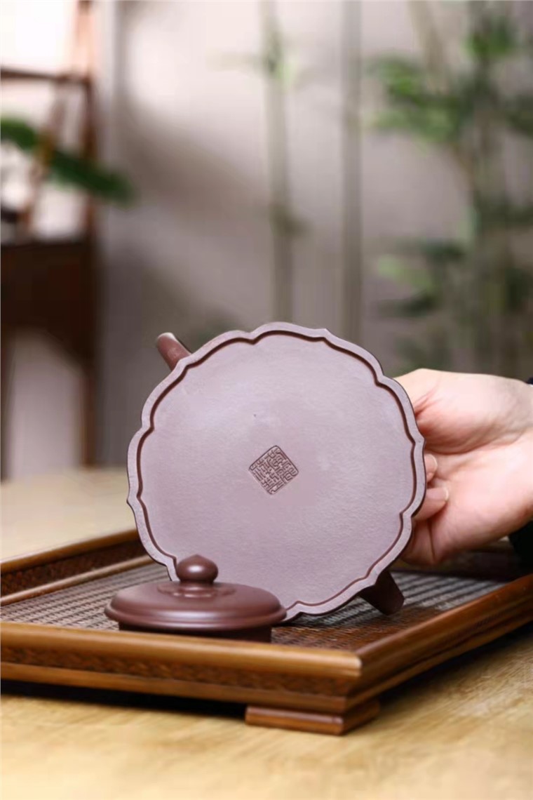 黄丽萍作品 裙带菱花图片