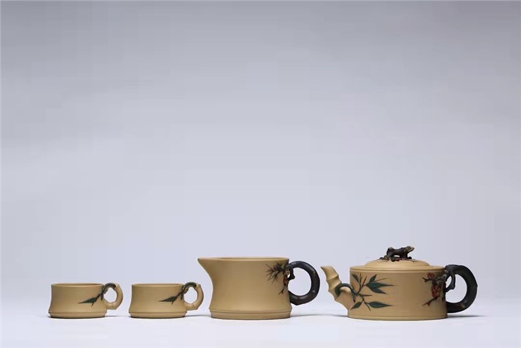 范国歆作品 岁寒松柏图片