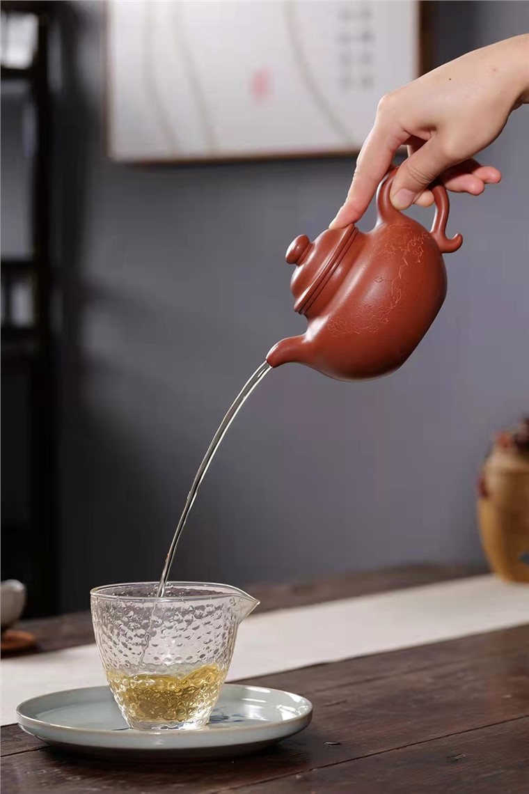 范微琴作品 大亨莲子