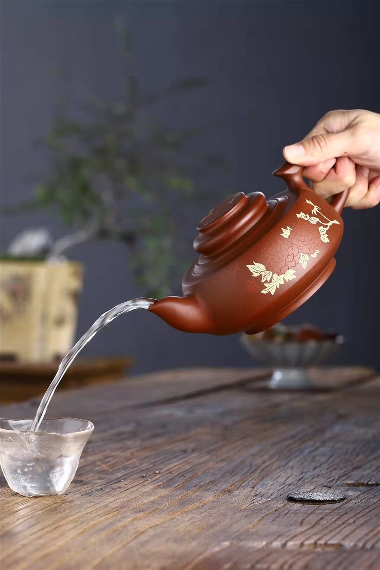 许爱华作品 国色天香