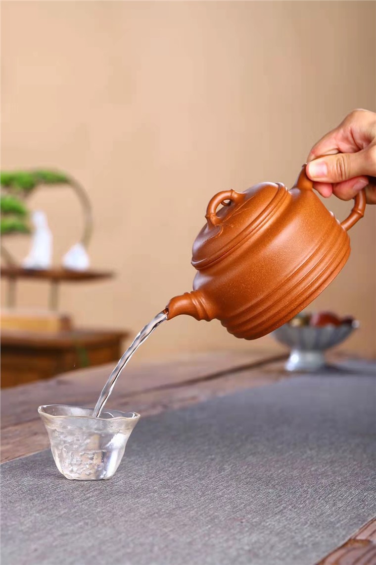 鲍宜明作品 宝顶