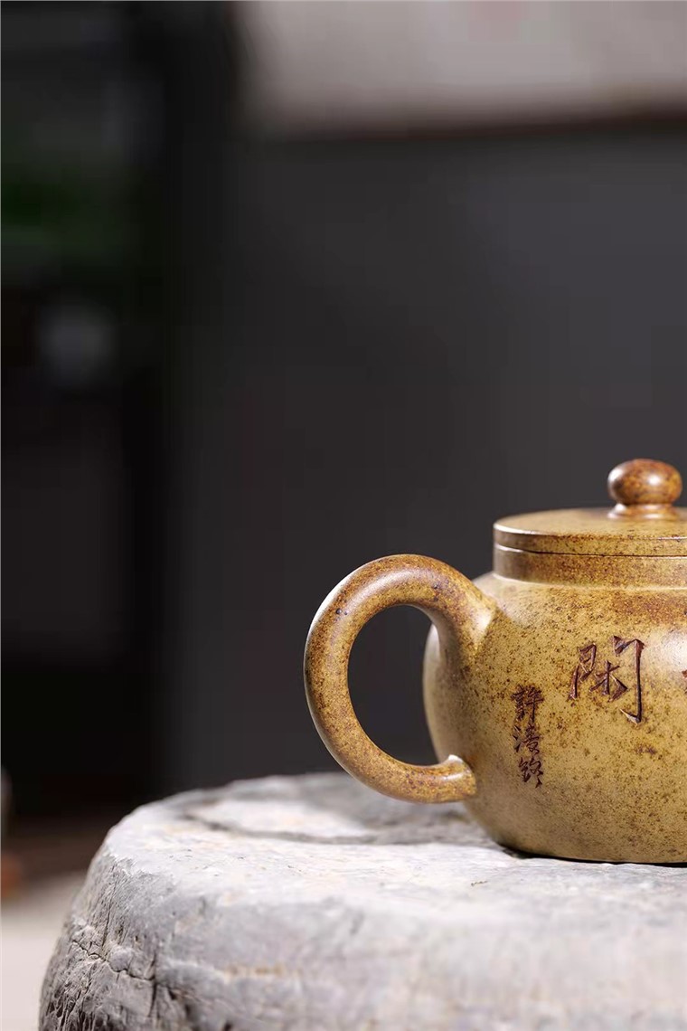 范微琴作品 平盖莲子图片