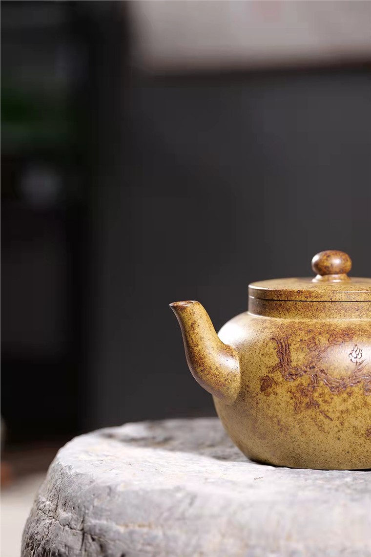 范微琴作品 平盖莲子图片