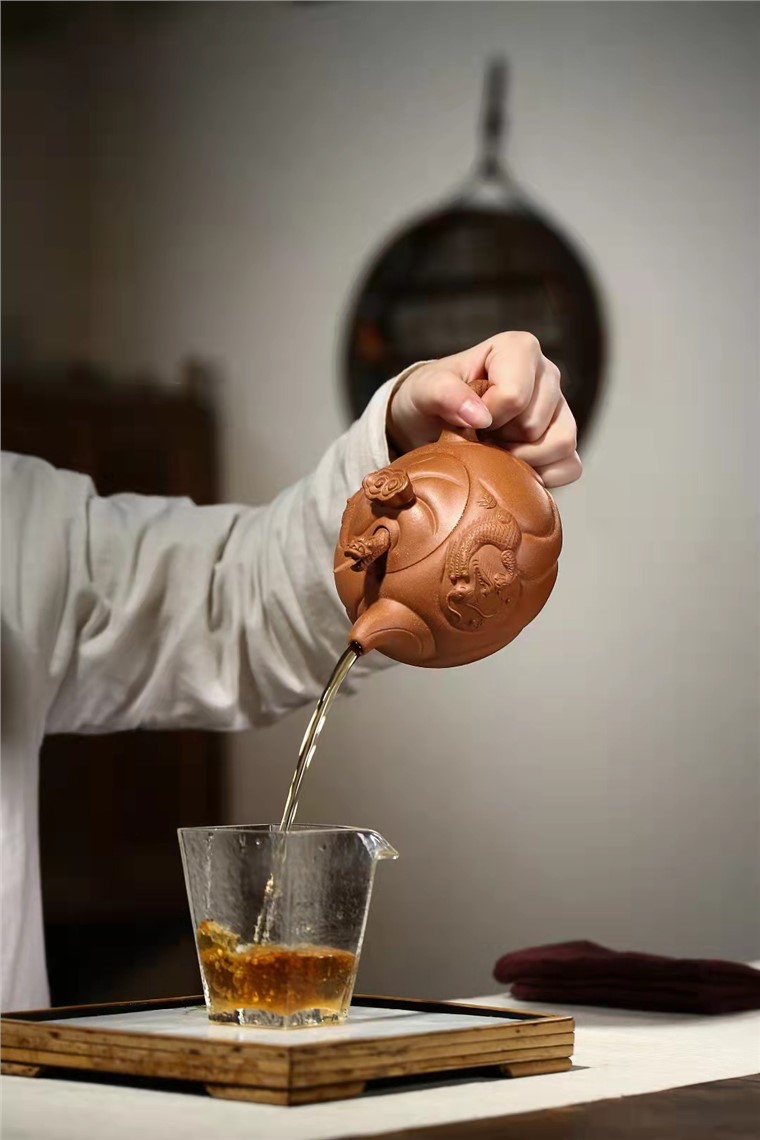 蒋爱英作品 鱼化龙