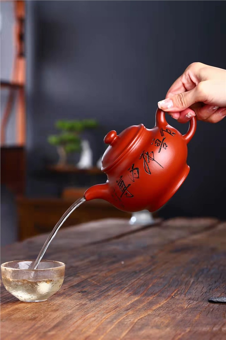 周曙峰作品 大亨掇只
