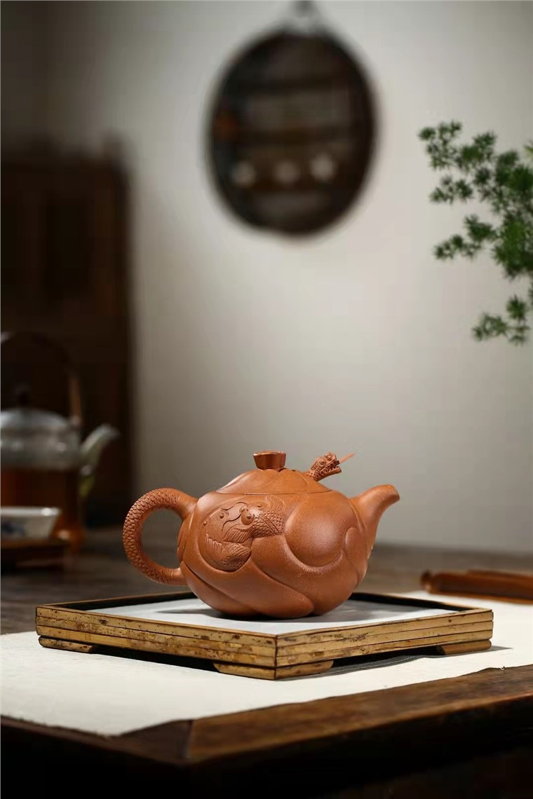 蒋爱英作品 鱼化龙图片